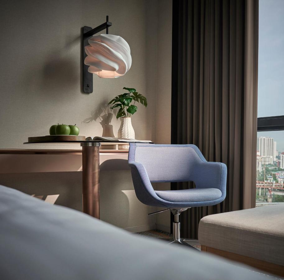 아마리 쿠알라룸푸르 호텔 외부 사진 Wall light