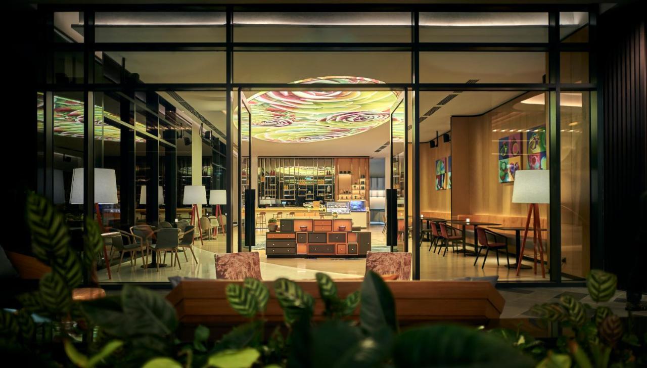 아마리 쿠알라룸푸르 호텔 외부 사진 The lobby lounge