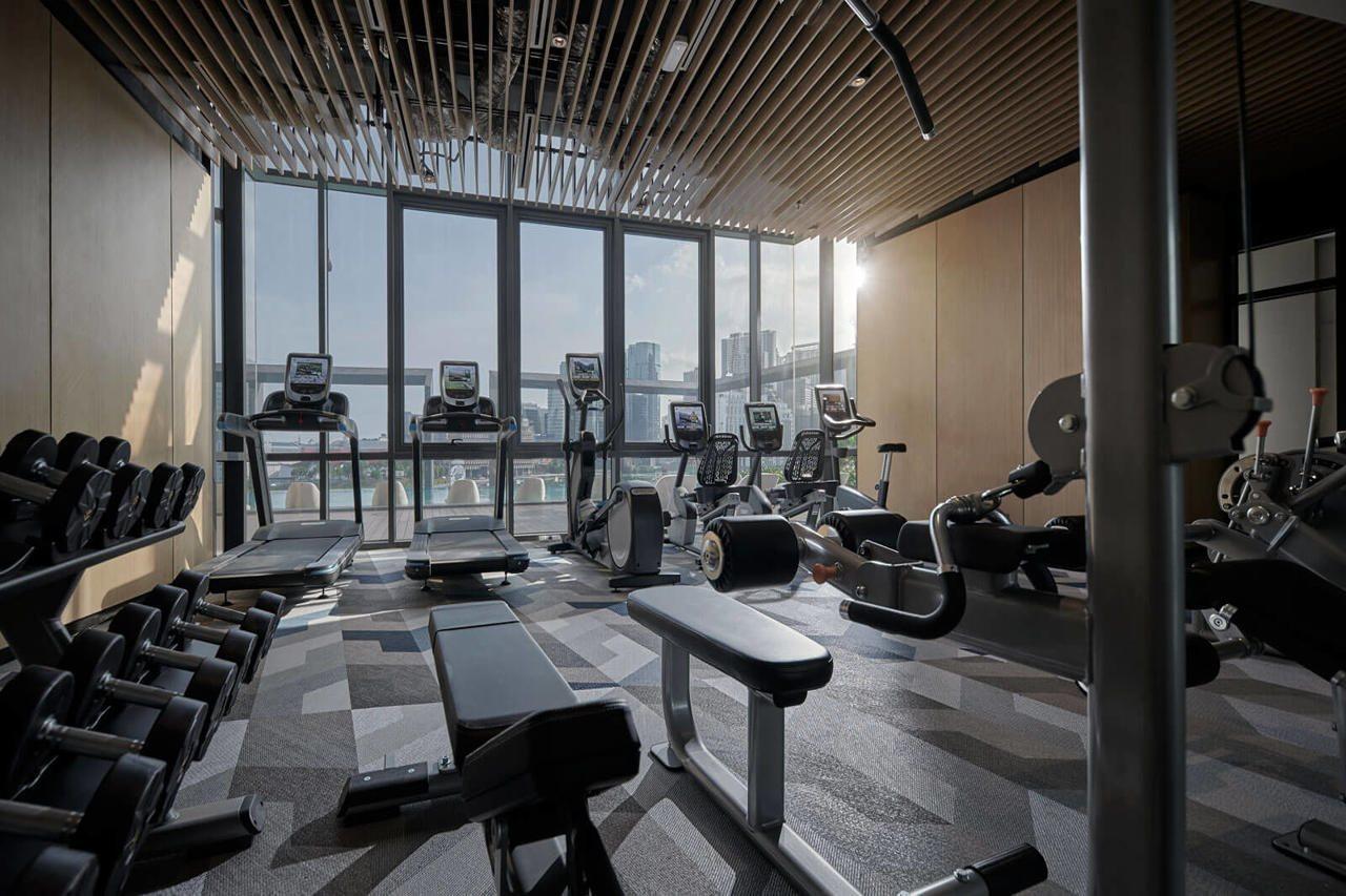 아마리 쿠알라룸푸르 호텔 외부 사진 The gym at the hotel
